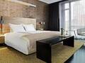 Smyth - A Thompson Hotel photo 7