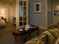 The Waldorf Towers photo 6