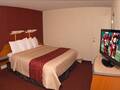 Red Roof Inn Chicago Downtown photo 19