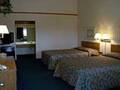Red Carpet Inn Great Lakes photo 16