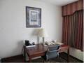 Clarion Hotel Midway Airport photo 12