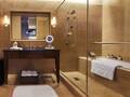 Trump International Hotel & Tower Chicago photo 6