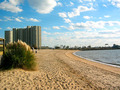 纽波特纽斯的亨廷顿海滩 - Huntington Beach in Newport News photo 1