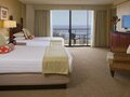 Hyatt Regency Waikiki Beach Resort And Spa photo 7
