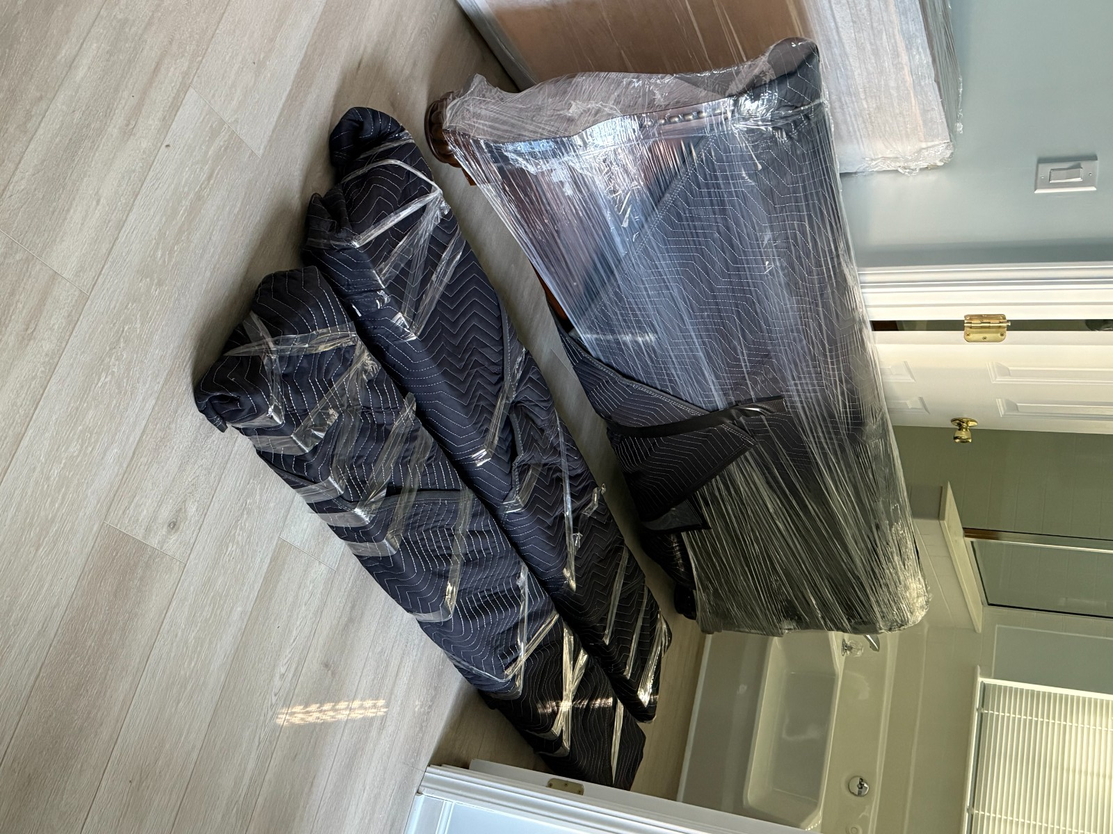 红双喜搬家公司，专业的华人搬家团队，一站式服务，政府注册百万保险 波士顿搬家送货公司-物流-清运 图片 8