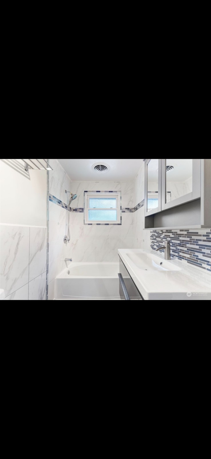 卖房前/入住前,整屋清洁/局部清洁。微修补touch up,屋顶/室内壁橱翻新,内外装修等等 图片 3