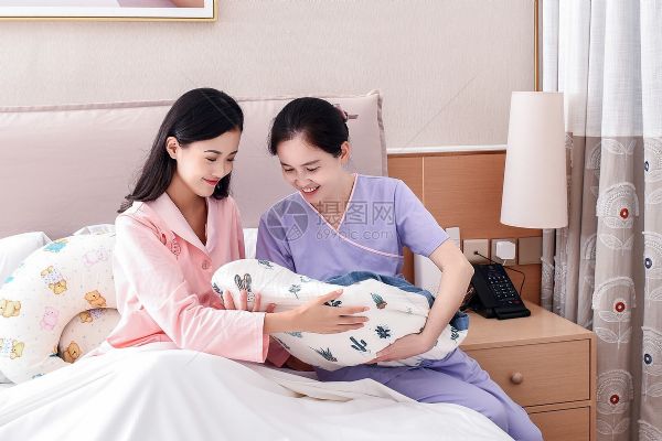 美国华人月嫂/育婴师育儿嫂/保姆/专业可靠 photo 4