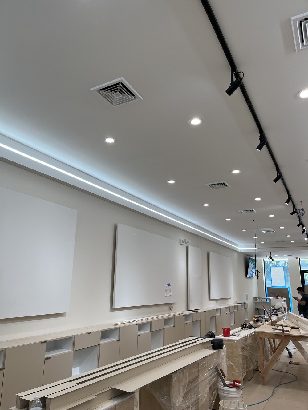 专业室内屋顶吊层造型 专业墙壁造型 免费估价 photo 4