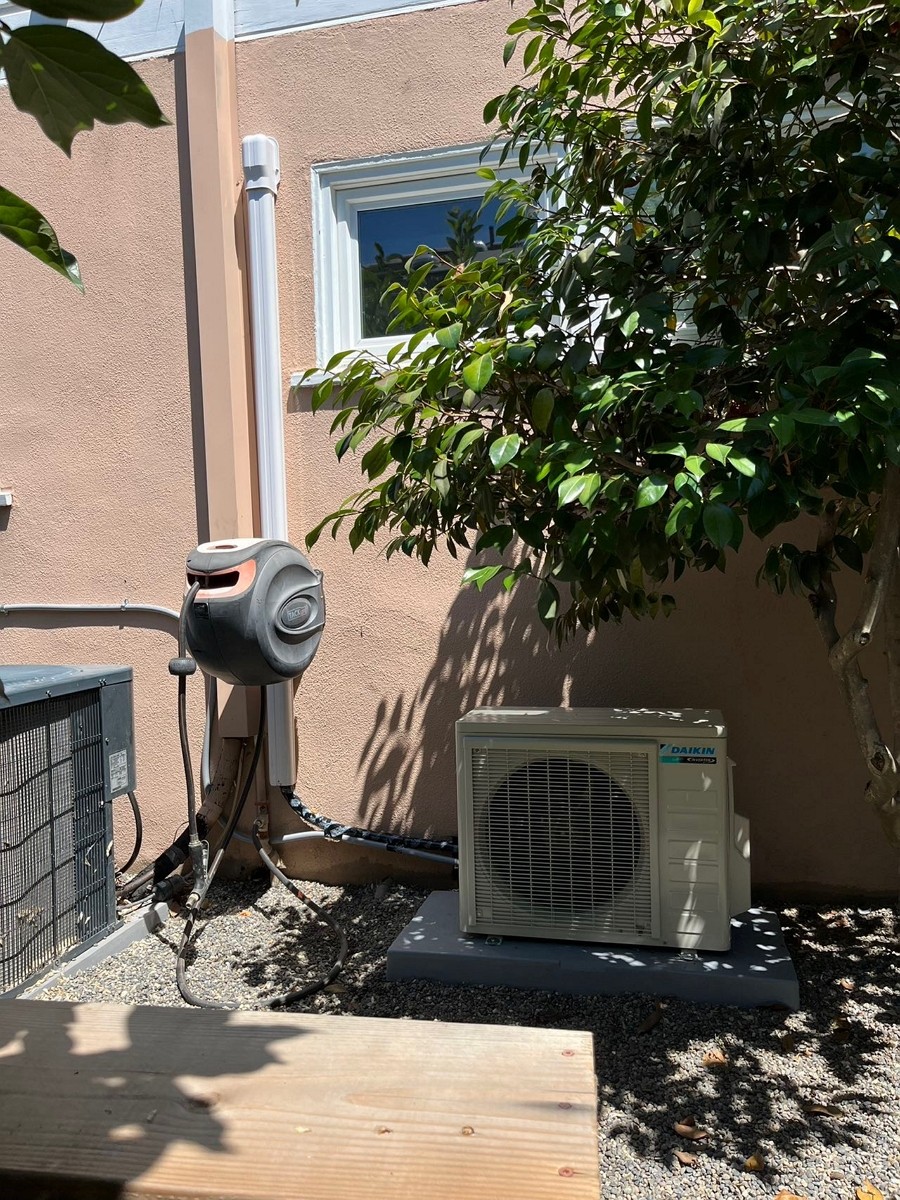 AF冷暖水电公司承接奥克兰中央空调安装/维修，分体空调冷气机，暖汽设备安装和维修 photo 3