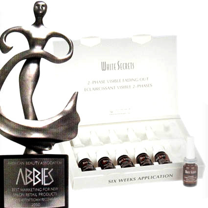 Sun, March 21, 2010 10:57:52 AM袁彌明極力推介美白產品janssen white secr photo 2