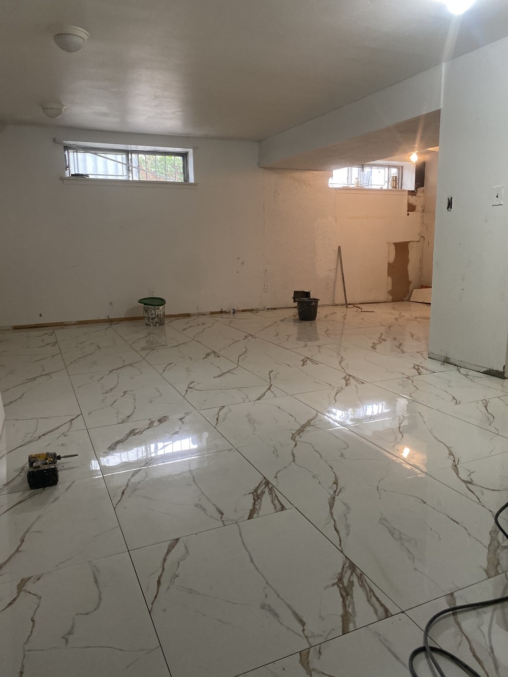 好运装修公司承接店铺装修，餐馆装修，办公室/诊所装修，家庭住宅装修，联系朱师傅 photo 9