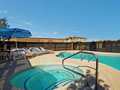 Comfort Inn And Suites photo 7
