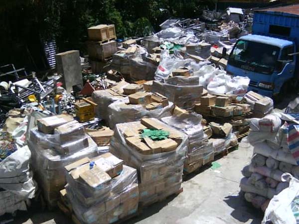 KAY-MET廢料收購公司 photo 3