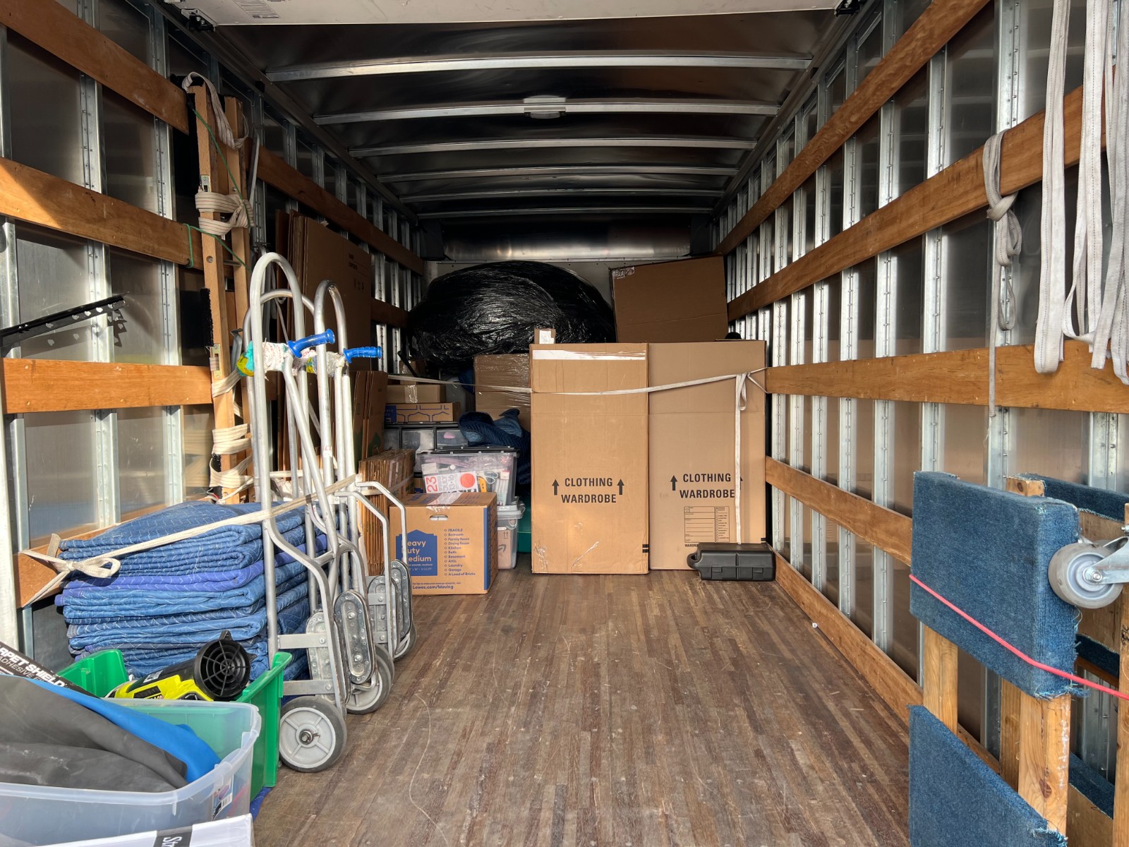 Continue Moving Company 延续搬家公司 photo 1