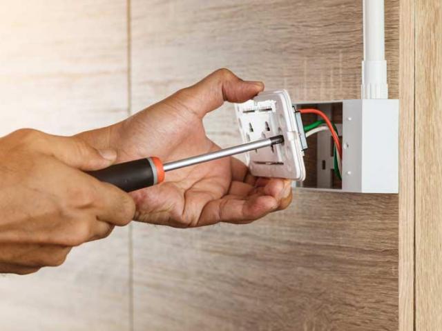 维修开关插座、低压、电线电路、电闸短路维修929-708-8979