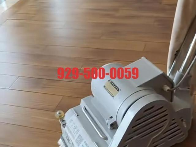 蓝天地板上门服务团队：专业地板打磨服务，让您的地板焕然一新！929-500-0059