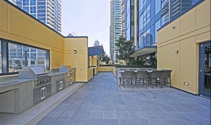 加州圣地亚哥Bayside豪华公寓出售 图片 3