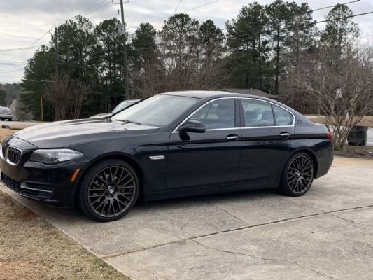 Graduation car sales BMW528i low price photo 2