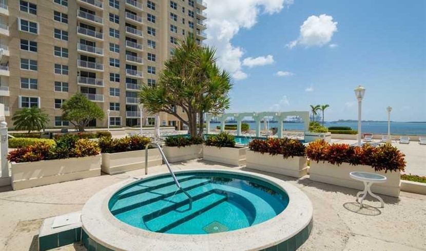 Brickell Key in Miami, Florida 图片 7