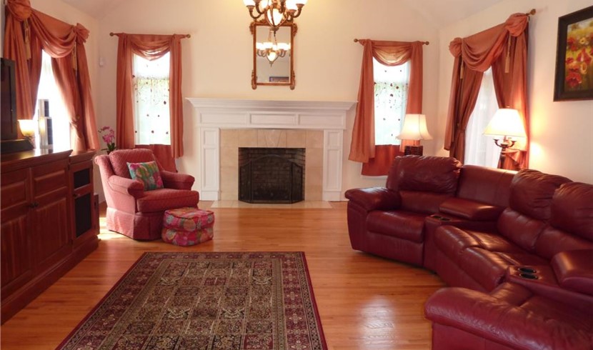 SPECTACULAR CONNECTICUT HOME ON 2 ACRES! 图片 8