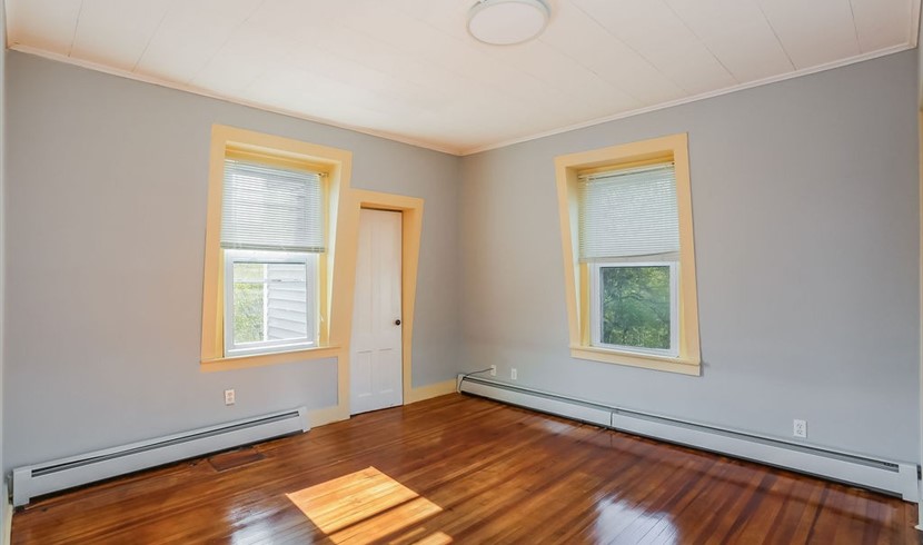 Newly Renovated Single Family House photo 3