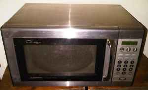 1,100-watt microwave on sale for $50 photo 1