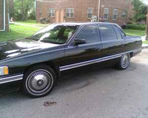 1995 Cadillac Deville $2,500 photo 3