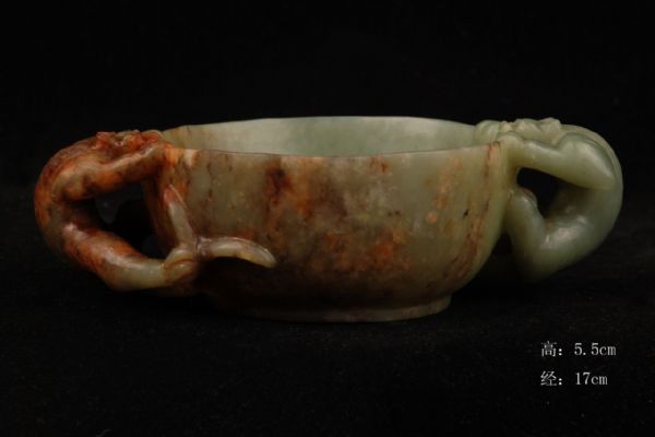 Those ancient jade are valuable photo 2