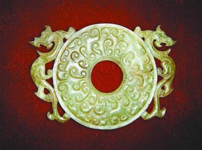 The difference between high ancient jade and Hetian jade photo 3