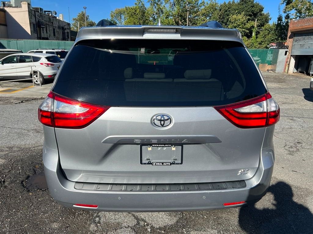 超低价大甩卖! 2018 TOYOTA SIENNA XLE AWD 图片 6