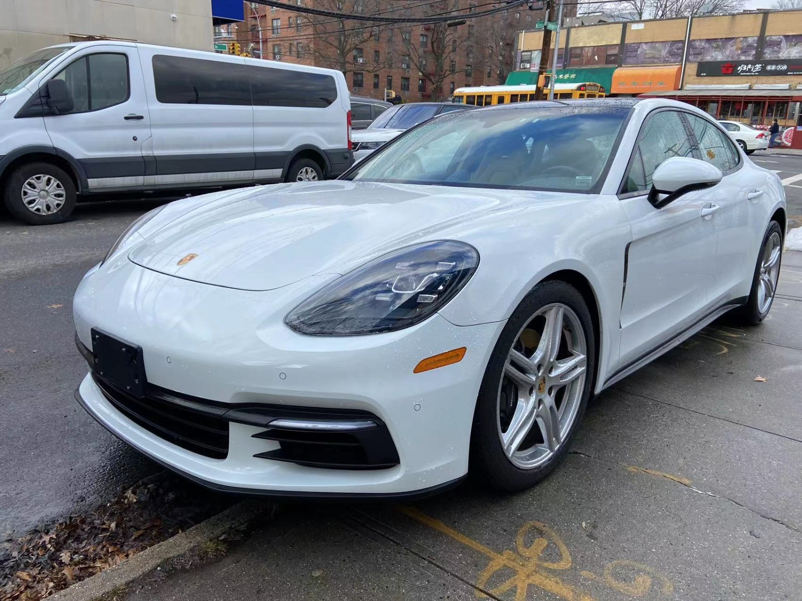 保时捷帕拉梅拉Panamera4,20寸轮毂,加装科技包。 图片 6
