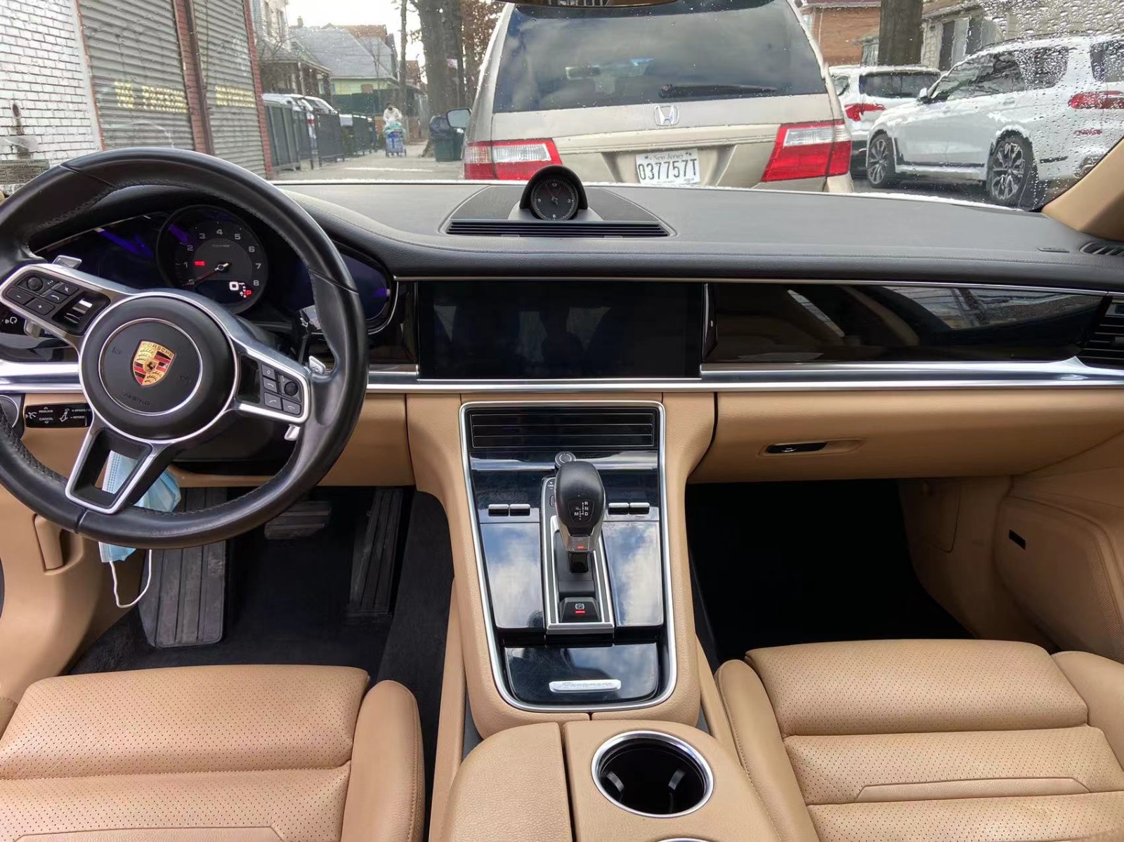 保时捷帕拉梅拉Panamera4,20寸轮毂,加装科技包。 图片 4