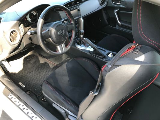回国出售爱车 Scion FRS 86 图片 5