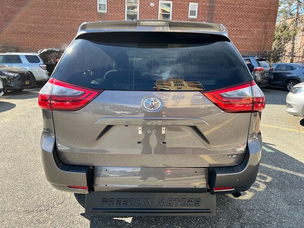 超低价大甩卖!轮椅车2020 TOYOTA SIENNA LE 图片 6