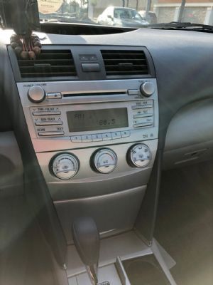 2010 Camry LE 63k miles clean title KBB价格出售 图片 4
