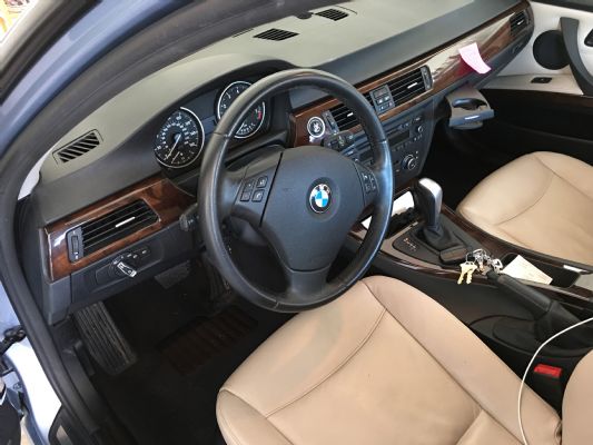 回国诚意售2011 BMW 328i 图片 5