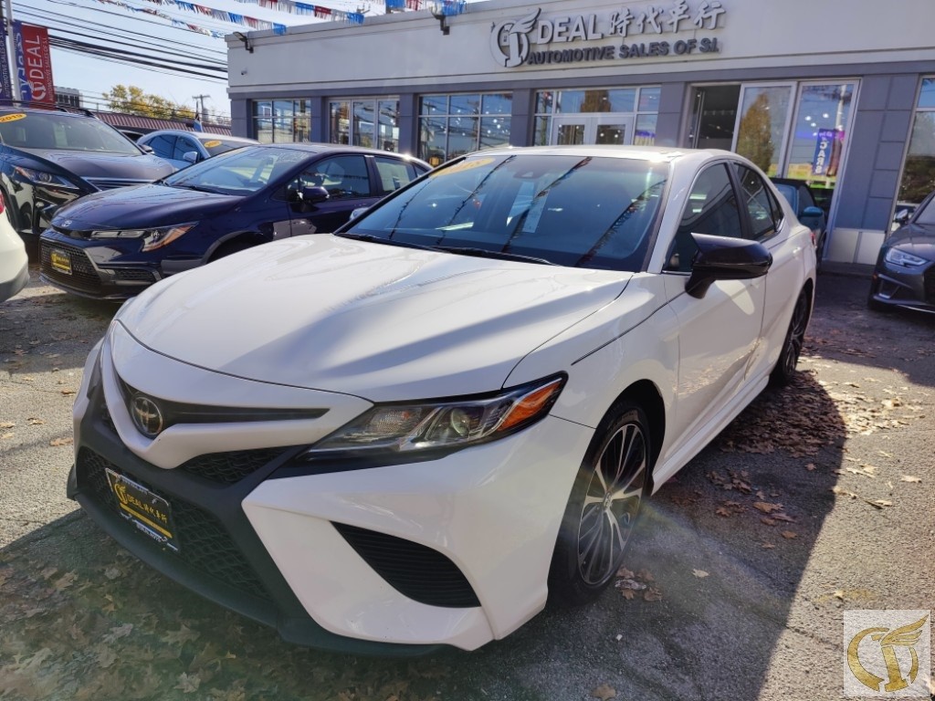 2018 TOYOTA CAMRY SE 图片 1