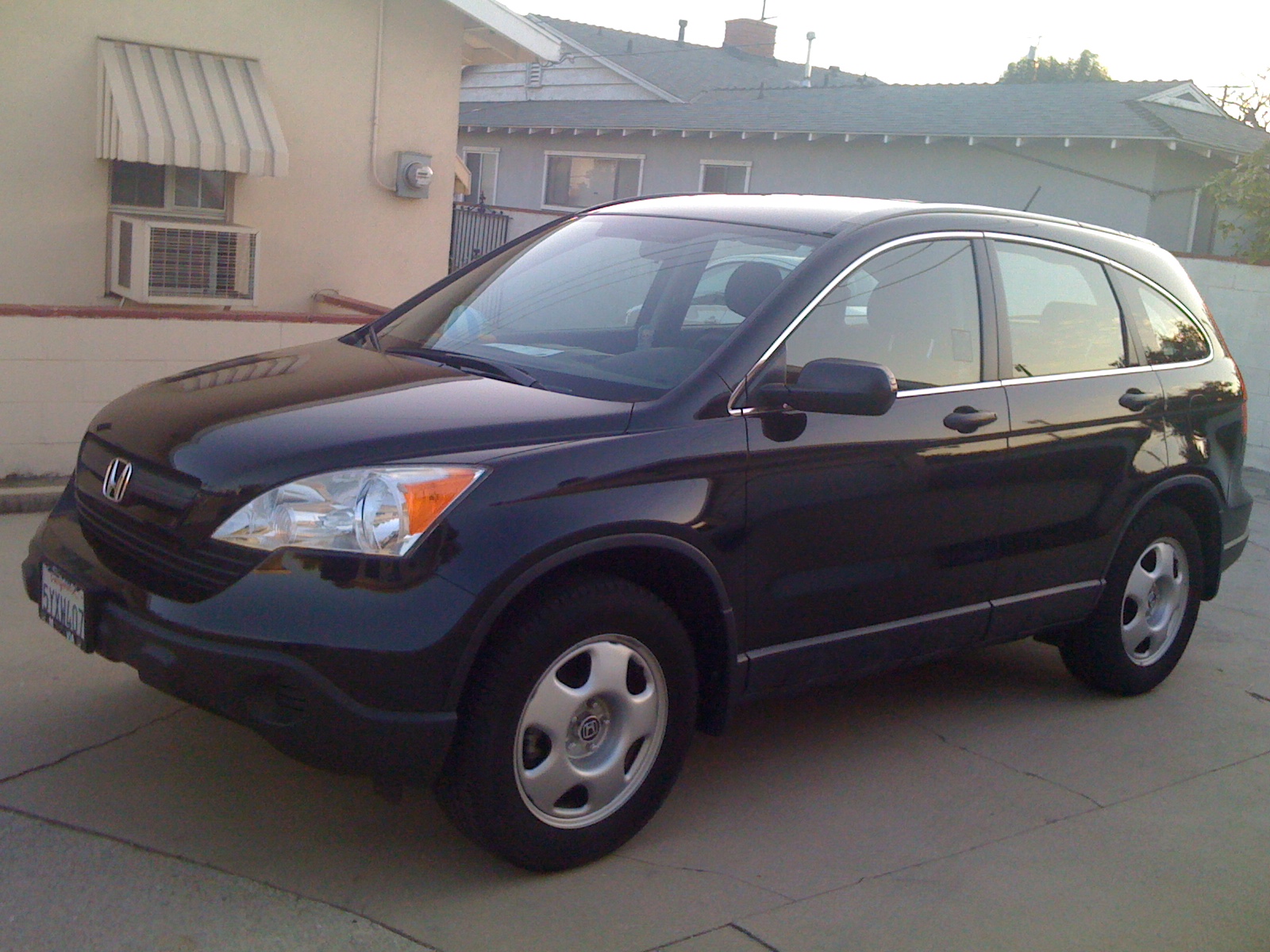2007 HONDA CR-V, VERY LOW MILEAGE photo 5