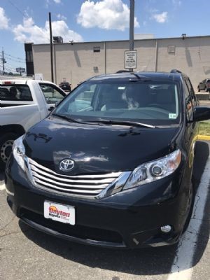 Laosong New York airport transfer, cheaper than Uber photo 1