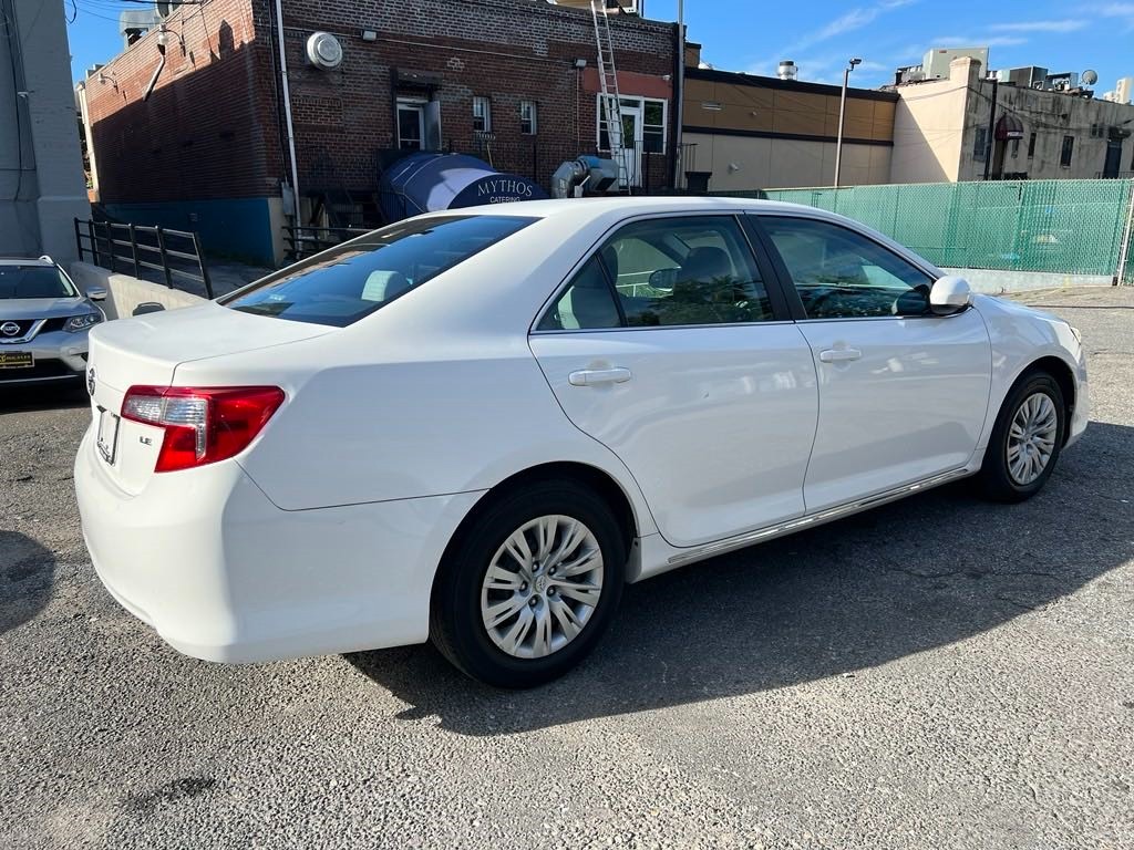 2013 TOYOTA CAMRY LE 图片 5