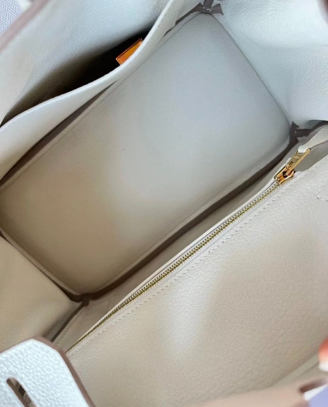 出售二手爱马仕包包奶昔白Birkin 尺寸30 图片 2