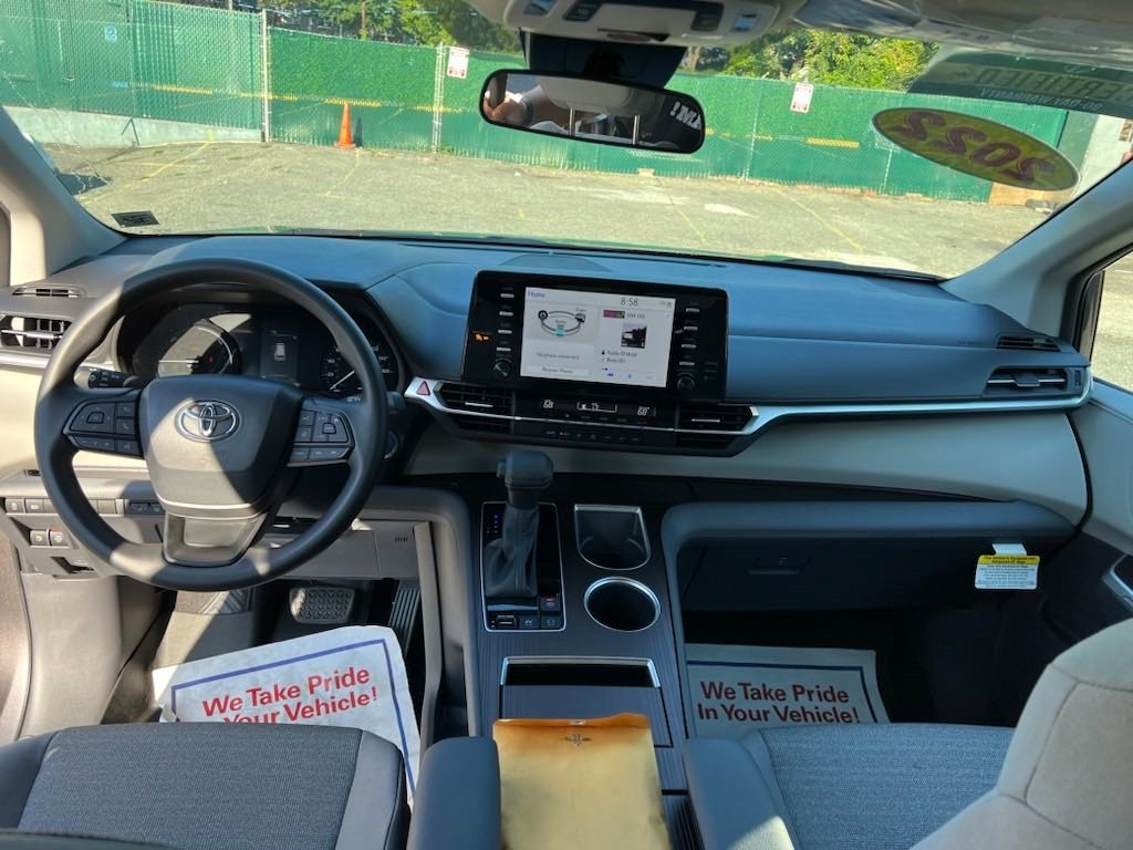 2022 丰田塞纳轮椅车 TOYOTA SIENNA LE 图片 7