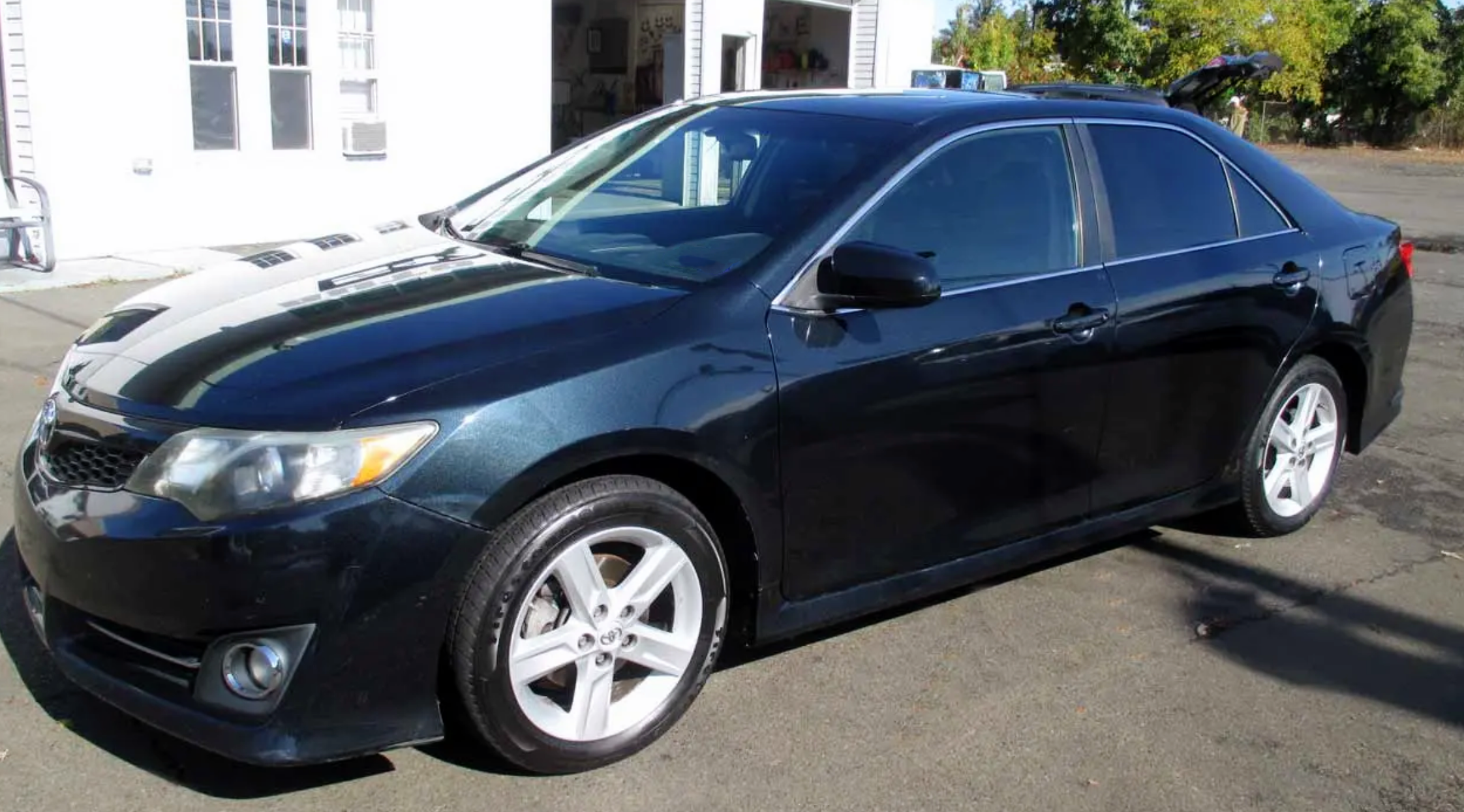 2012 Toyota Camry SE 丰田佳美轿车、售价11850 图片 4