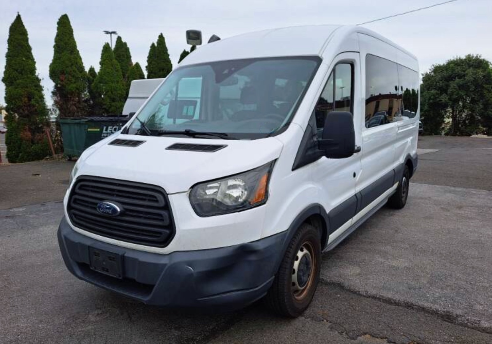 2016 Ford Transit Passenger 350 XLT 中顶15人座、售价28750 图片 5