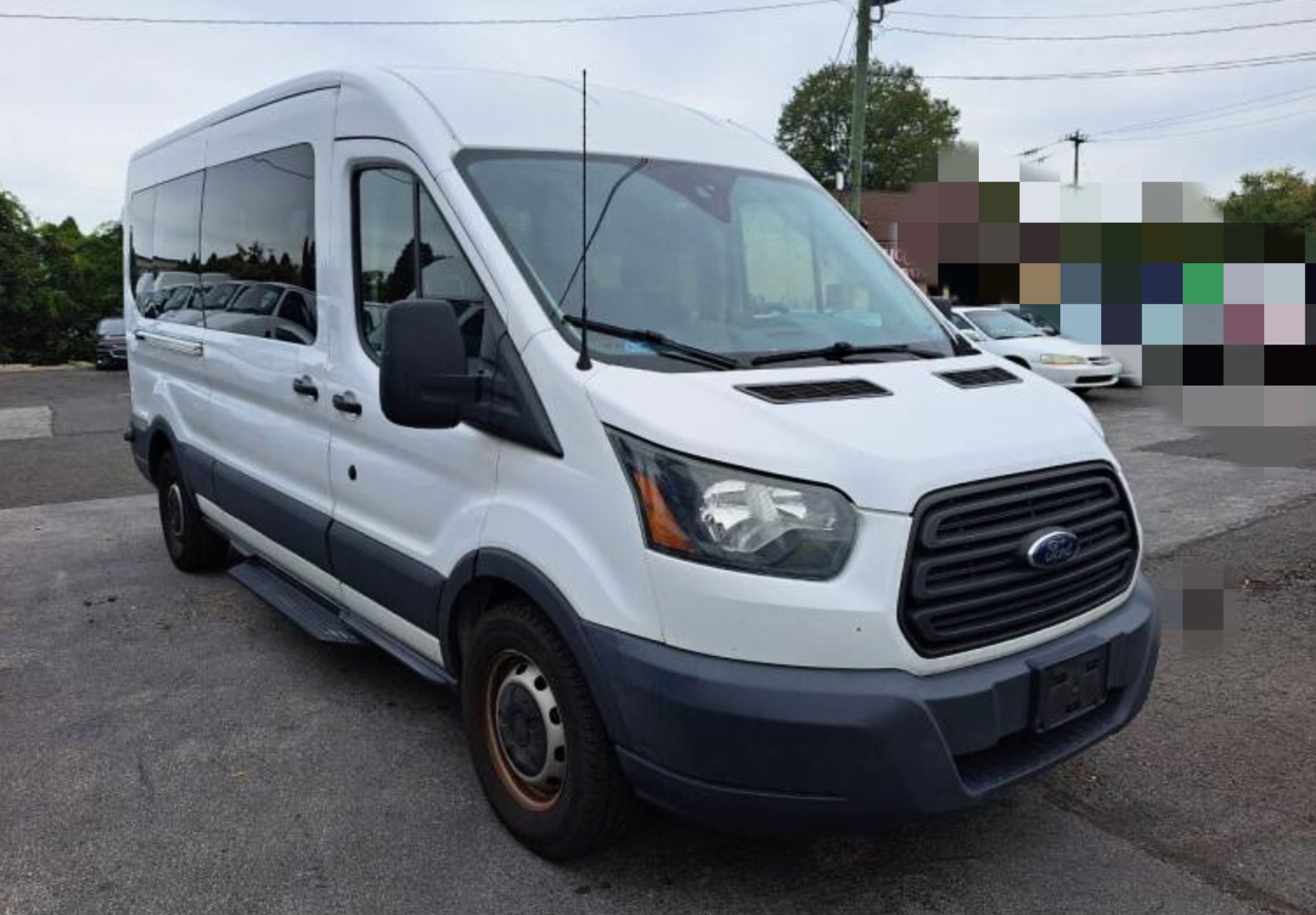 2016 Ford Transit Passenger 350 XLT 中顶15人座、售价28750 图片 6