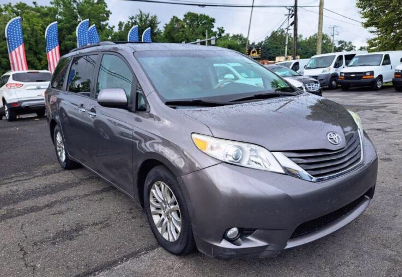 2011 Toyota Sienna XLE/Limited 丰田八座、售价14950 图片 3