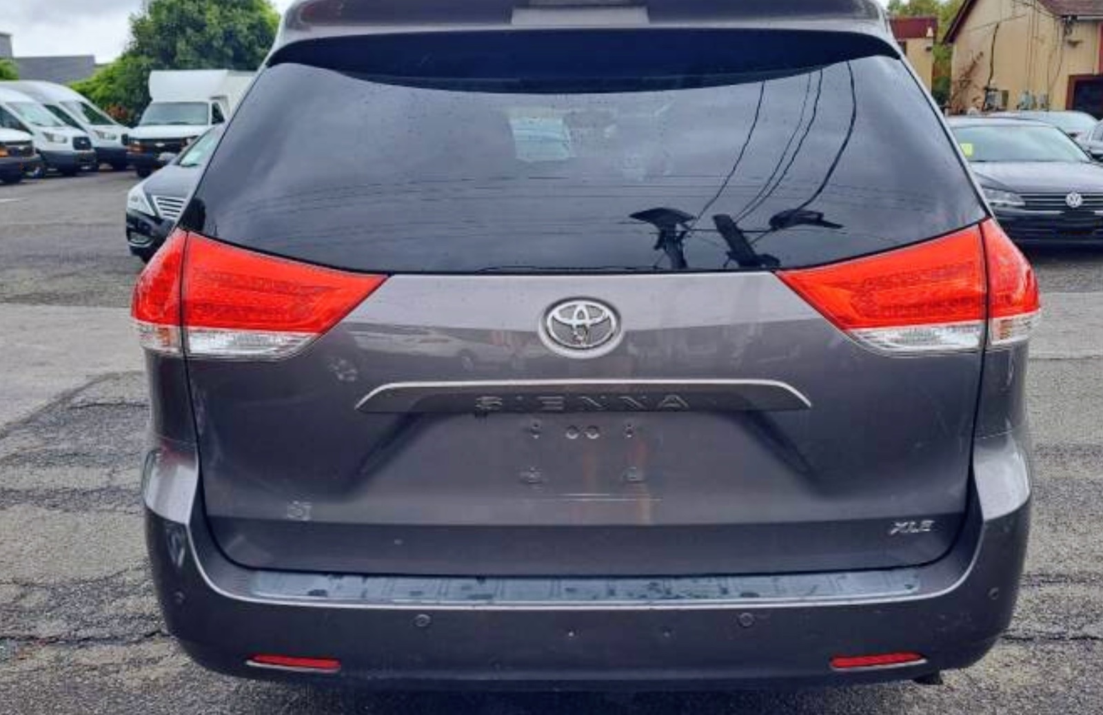 2011 Toyota Sienna XLE/Limited 丰田八座、售价14950 图片 5