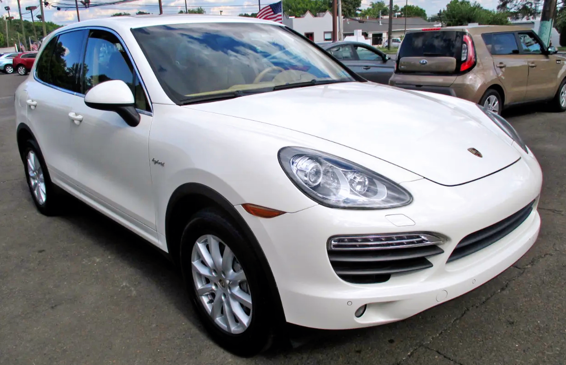 2012 Porsche Cayenne AWD S Hybrid 凯宴油电混合SUV 售价22900 图片 6