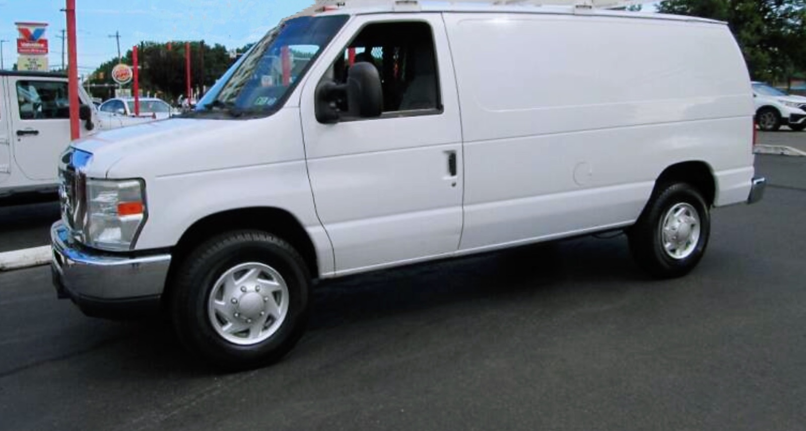2011 Ford E-250 Cargo Van 售价15995
