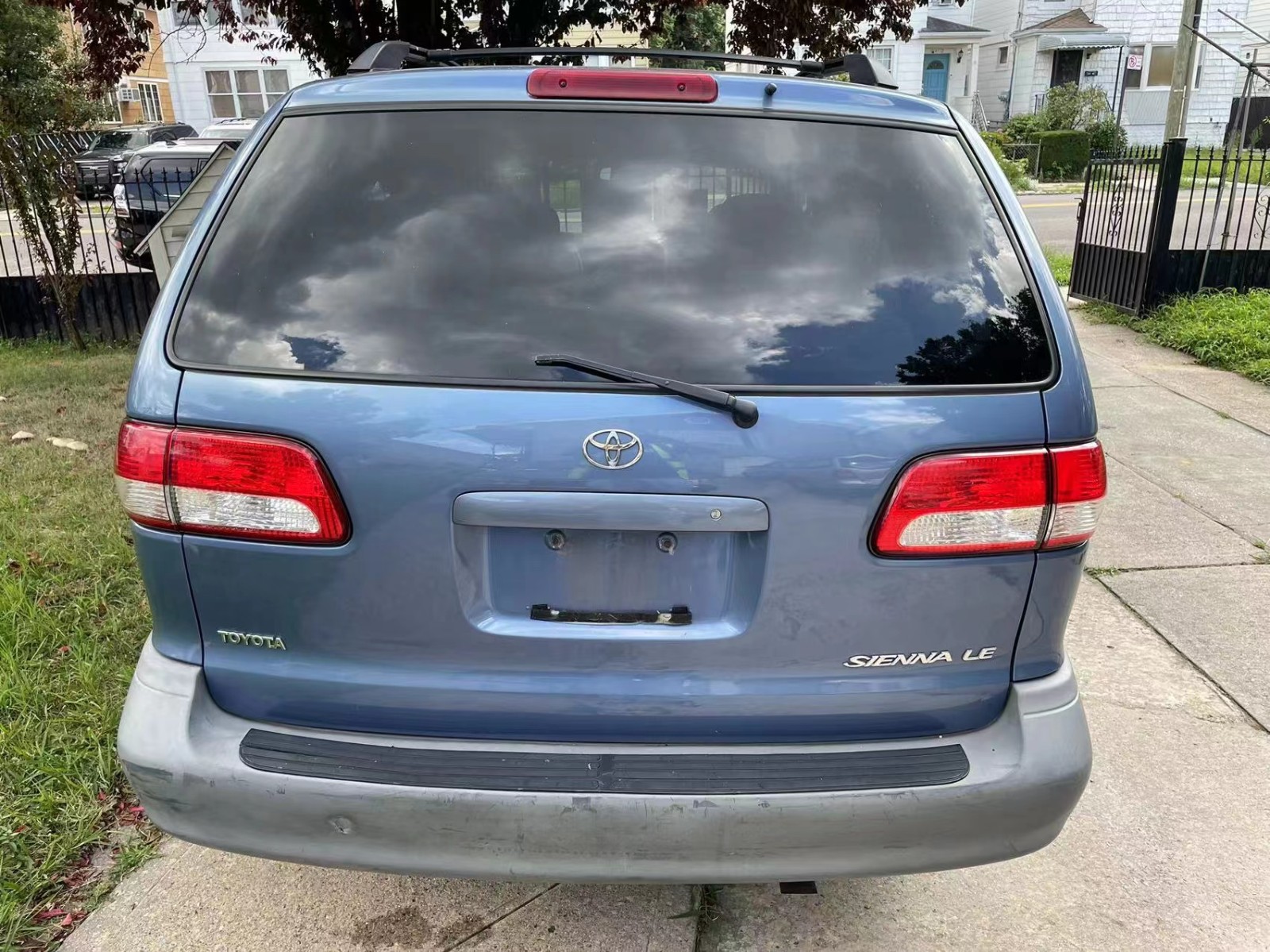 2001年 TOYOTA Sienna LE 车况良好 图片 7